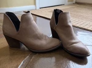 Steve Madden Adelphie Booties thumbnail 1