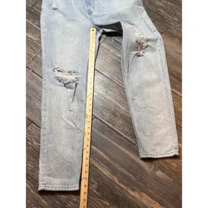 BDG Urban Outfitters High Rise Mom Jeans Light Wash Distressed Size 28 Baggy Y2K thumbnail 8