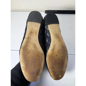 Ann Taylor Quilted Cap‎ Toe Ballet Flats Women 6.5M Black Leather Classic Preppy thumbnail 4