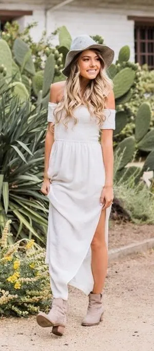 ✨ Pearl White Maxi Dress✨ White Size L thumbnail 1