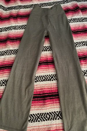 Jones New York Straight, Legged Leggings thumbnail 1