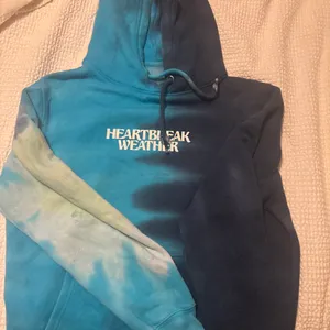 Niall Urban Outfitters Horan Heartbreak Weather Hoodie thumbnail 1