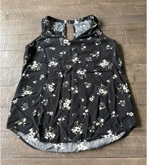 Old Navy Women's Luxe Black White Floral Swing‎ Tank Size XS thumbnail 1