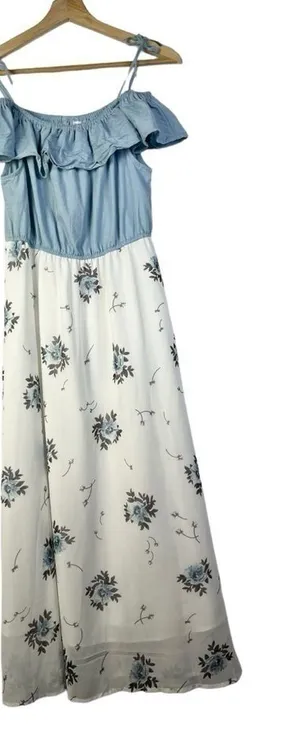 Boutique Blue Chambray Ruffle Cold‎ Shoulder Floral Maxi Dress L thumbnail 1