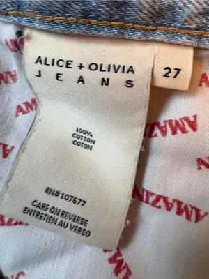 Alice + Olivia Amazing High Rise Boyfriend Jeans 27 Distressed Light Wash thumbnail 4