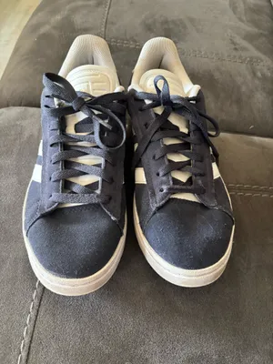 Adidas size 8.5 women  thumbnail 2