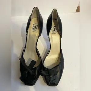 Vero Cuoio Black Peep Toe Heels with Bow Detail thumbnail 4