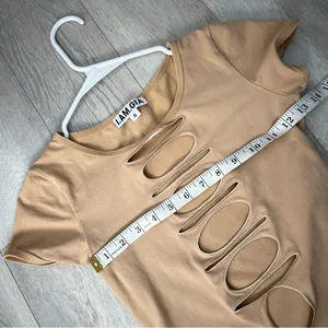 I.AM.GIA Ryleigh Top cutout crop tee womens Beige (small) going out party rave thumbnail 5