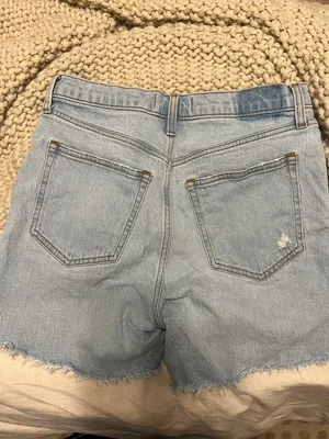 Abercrombie & Fitch High Rise Shorts thumbnail 3