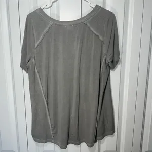 POL V-Neck Top Womens M Gray Mixed Ribbed Raw Seam Boho Earthy Flowy Neutral thumbnail 4