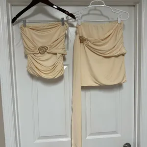 These Three oak mini skirt set in butter yellow thumbnail 2