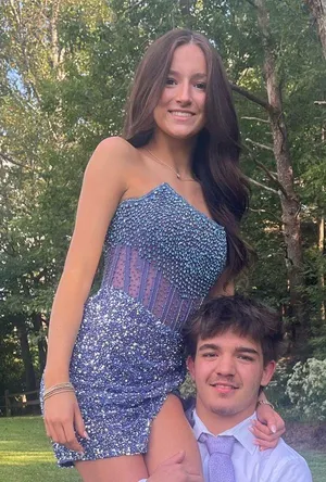 Ashley Lauren Dress Homecoming thumbnail 1