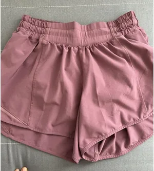 Lululemon Hotty Hot Shorts thumbnail 1