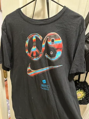 Nike T-Shirt thumbnail 1