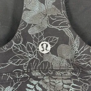 Lululemon Invigorate Training Tank Top Black Silver Floral Size 2 LW1DCOS thumbnail 2
