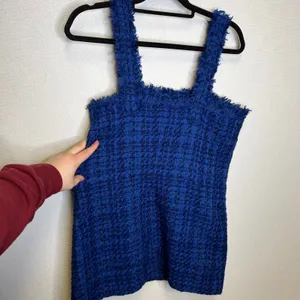 Zara Blue Tweed Mini Dress Pinafore‎ Frayed Trim Pearl Button Large L 8920/221 thumbnail 5