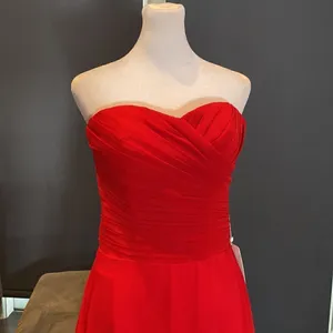 Women’s Full Length Red Chiffon Prom Party Dress Sweetheart Neckline Size 6 NWT thumbnail 2