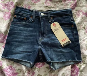Levi's Short thumbnail 1