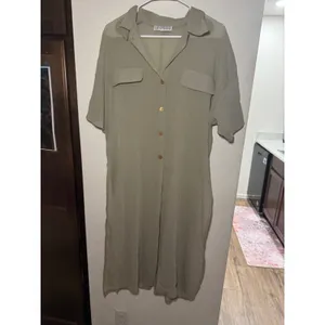 Leonor Womens Sage Green Short Sleeve Button Front Utility Midi Dress Size 1X thumbnail 2