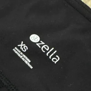 Zella black leggings with side pockets XS thumbnail 3