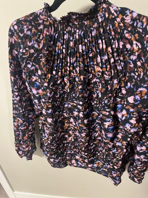 Marie Oliver Evereve Arden Purple Old Money Floral Coastal Pleated Career Top S thumbnail 4