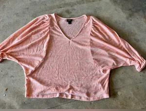 Daytrip Striped design Pink V-Neck Blouse from Buckle thumbnail 2
