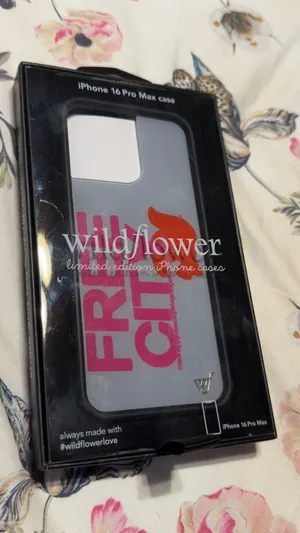Freecity madhappy wildflower 16 pro max case thumbnail 3