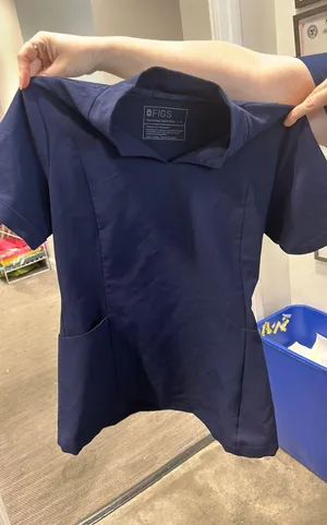 FIGS navy blue top thumbnail 1