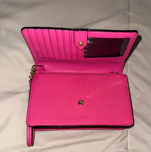 Victoria’s Secret Pink Quilted Wristlet Wallet thumbnail 3
