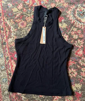 NWT Skims tank thumbnail 1