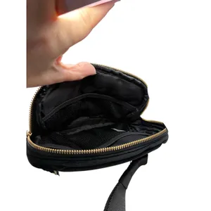 Wantable Black Velvet Quilted Belt Bag Crossbody Fanny Pack Gold Hardware NEW‎ thumbnail 6