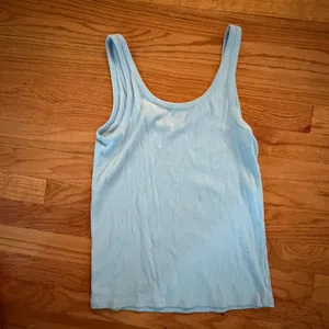 Old Navy Ribbed Tank Top Size M Light Blue Scoop Neck Basic Layering Camisole thumbnail 3