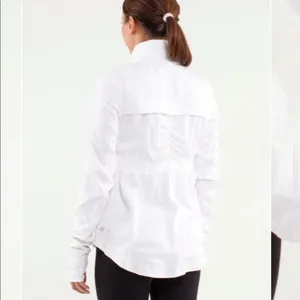Lululemon Womens Size 6‎ White Cinched Waist Inner Peace Athletic Jacket thumbnail 7