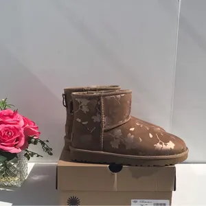 UGG Classic Mini Floral Foil thumbnail 4