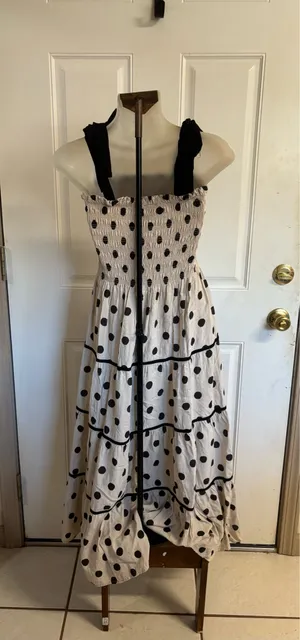 Large Aaron & Amber Beige/Black Dots Aston Smocked Bodice Midi Dress thumbnail 3
