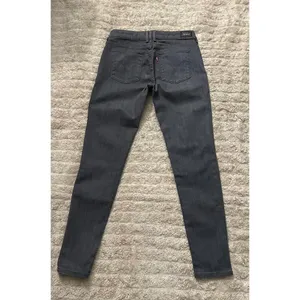 Levi's grey denim leggings Size 8M 29x32 thumbnail 5