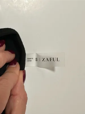 Zaful Black Ribbed Triangle Bralette with Front Clasp thumbnail 5