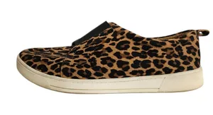 Vintage7Eight Brown Leopard Print Slip-On Sneakers Size 9 thumbnail 1