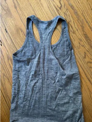 Lululemon Tank thumbnail 2