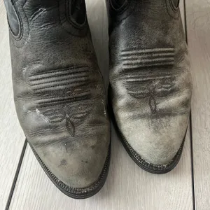 Tony Lama women’s distressed thrashed black leather western boots thumbnail 3