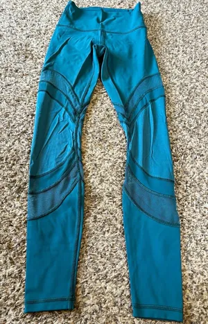 Lululemon Seek The Heat‎ Tight *28" Green Jasper Size 4 Mesh Detail thumbnail 1