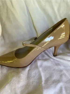Boden Nude Patent Mary Jane Pointed-Toe Pumps thumbnail 5