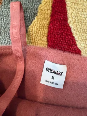 Gymshark x Whitney Simmons Eyelash Knit Bandeau Pressed Petal Soft Fuzzy Medium thumbnail 4