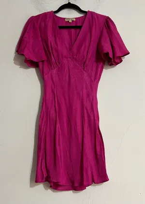 Vrg Grl All The Way Bias Cut Flowy Short Sleeve Mini Dress Pink Size 6 Glam thumbnail 1