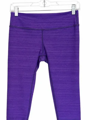 Beyond yoga purple cropped capri leggings small thumbnail 1