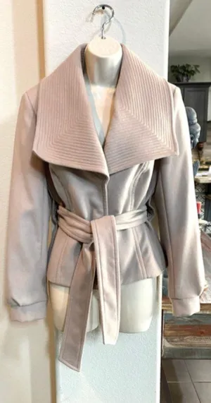 Renuar NWOT warm and classy Collection winter coat. Sz 8 thumbnail 1