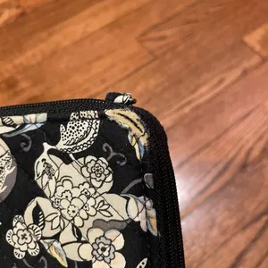 Vera Bradley RFID Zip Around Wallet Black Floral Women Size 6.5 x 4 thumbnail 9