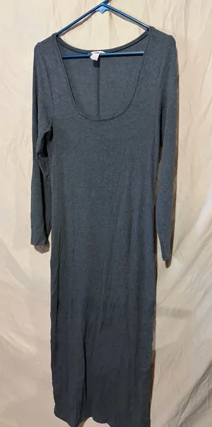 Victoria’s Secret long sleeve dress thumbnail 1