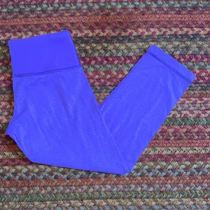 Purple Chevron Lululemon Crop Yoga Athletic Leggings *Play Pair* thumbnail 2