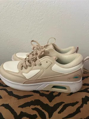 Avia Lace Up Air Neutral Beige and White Women's Athletic Sneakers 9 thumbnail 3